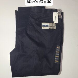 Dockers D3 Classic Fit Pleated Black Men's Pants Size 42 x 30 NWT